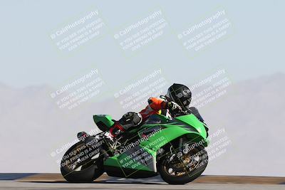 media/Dec-01-2025-Moto Forza (Mon) [[2daa91e15f]]/2-Intermediate Group/Session 2 Turn 9 Entry/